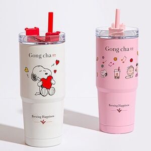 ❤️🤍BNIB Gong Cha x Snoopy Limited Edition Metal Tumblr (set of 2 total)